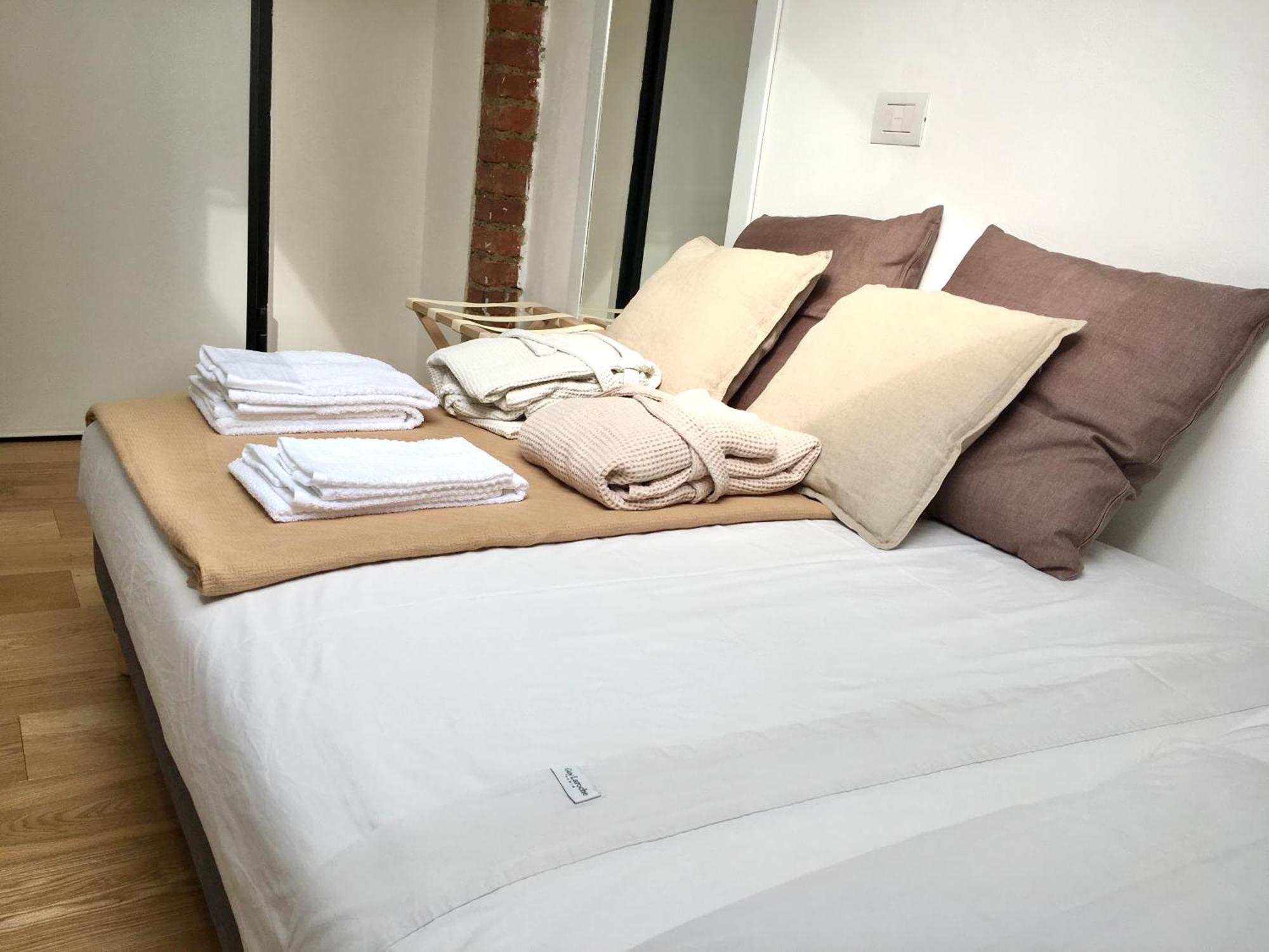 Bright Mini Studio In The Heart Of Milano Værelse billede