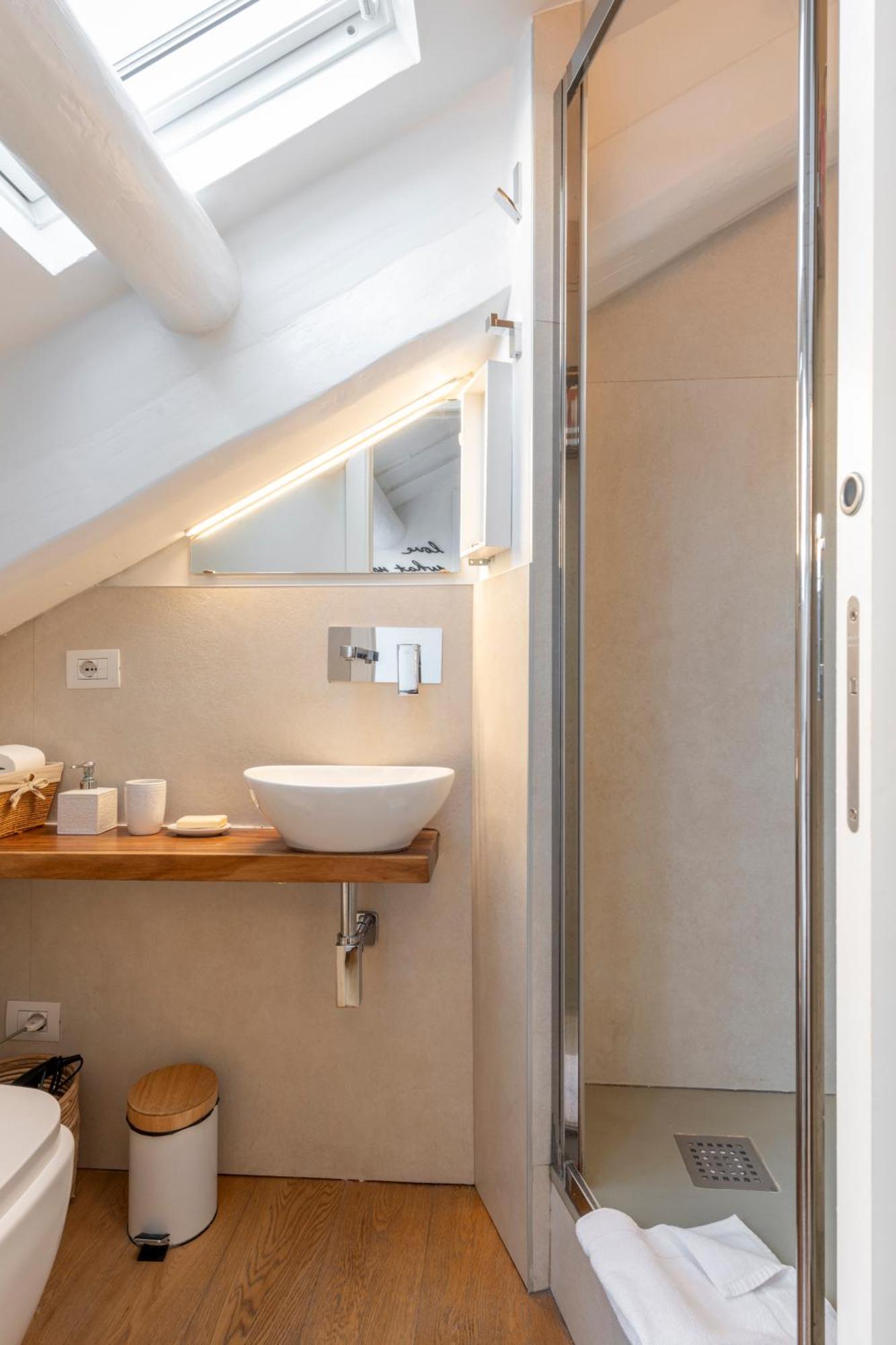 Bright Mini Studio In The Heart Of Milano Eksteriør billede