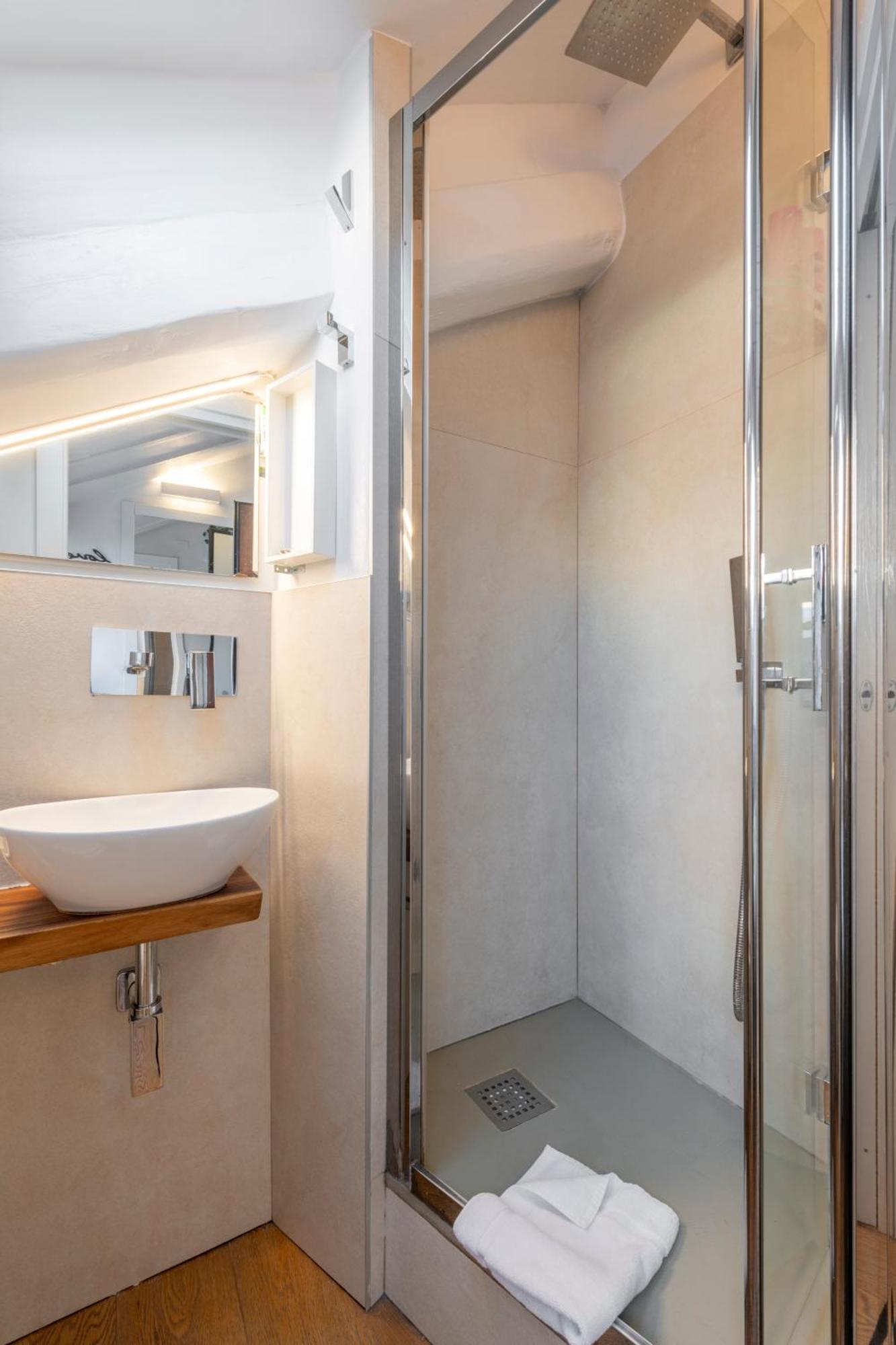 Bright Mini Studio In The Heart Of Milano Eksteriør billede